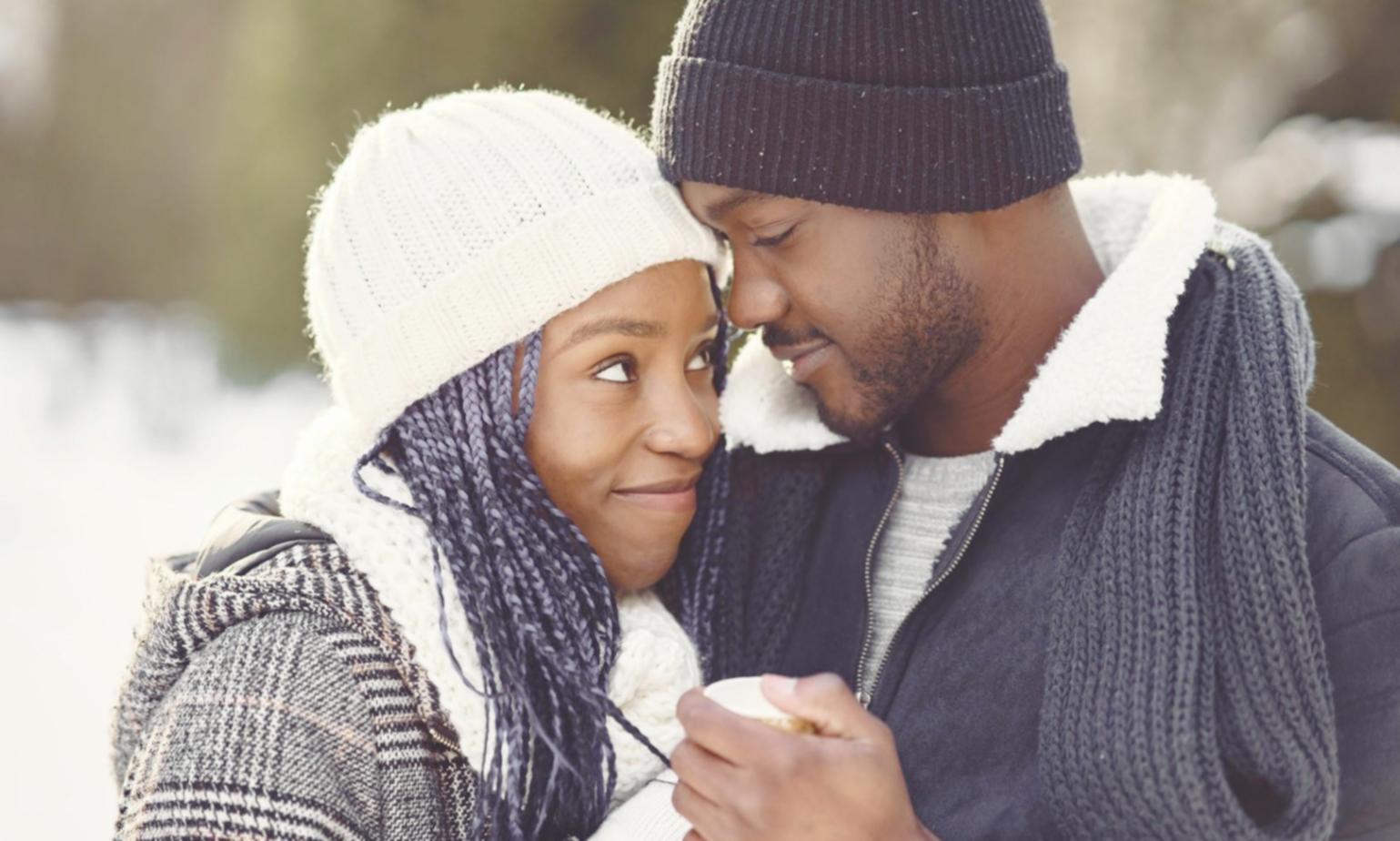 Groupe de familles participant à un atelier collaboratif d'échange et de soutien mutuel